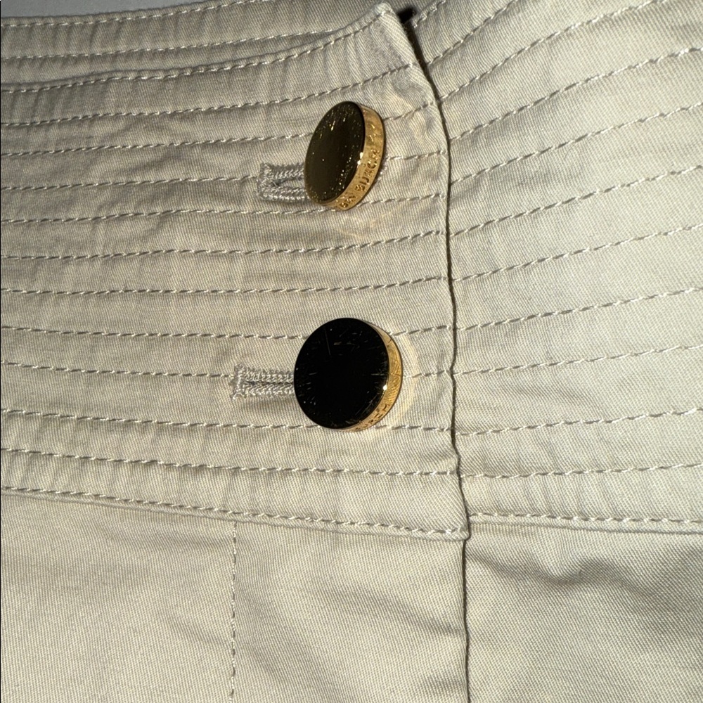 Tory Burch Cream Women's Shorts - Picture 3 of 4